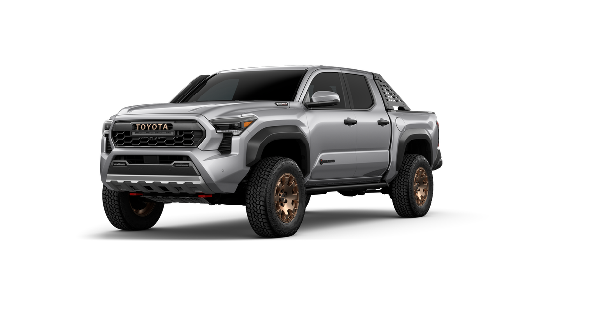 2026 Toyota Tacoma i-FORCE MAX Tacoma Trailhunter
