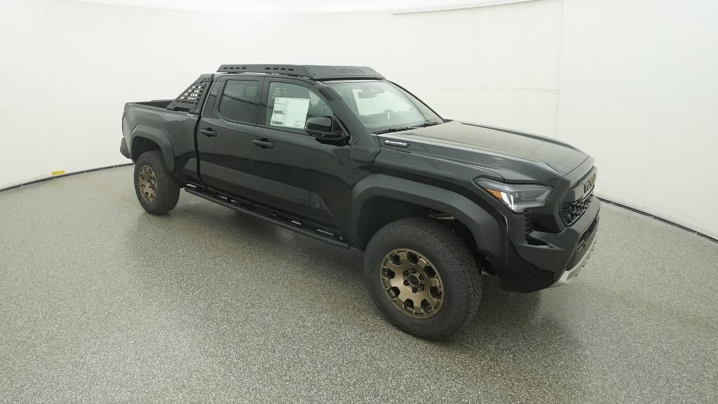 2026 Toyota Tacoma i-FORCE MAX Tacoma Trailhunter