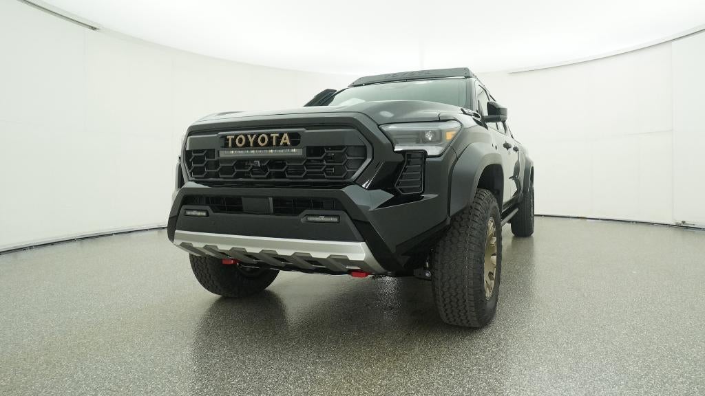 2026 Toyota Tacoma i-FORCE MAX Tacoma Trailhunter