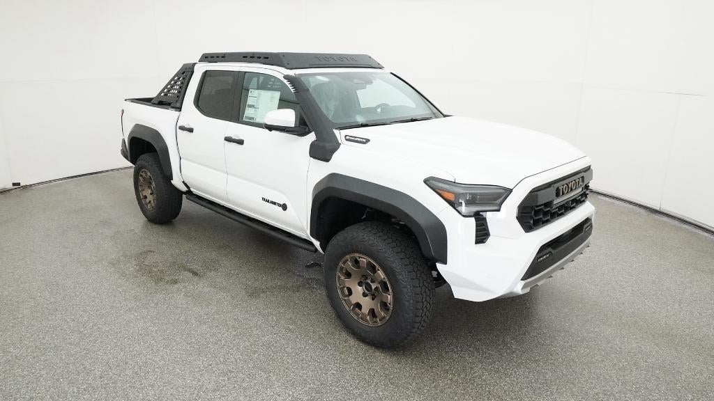 2025 Toyota Tacoma i-FORCE MAX Tacoma Trailhunter