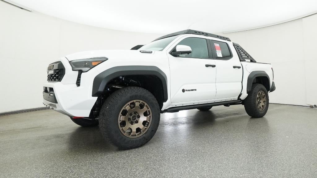 2025 Toyota Tacoma i-FORCE MAX Tacoma Trailhunter