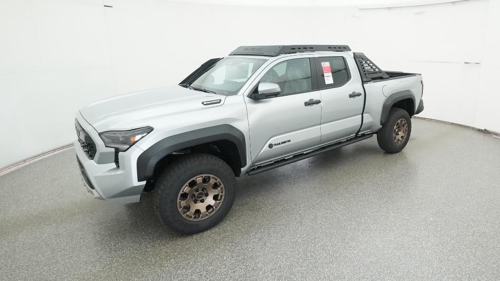2025 Toyota Tacoma i-FORCE MAX Tacoma Trailhunter