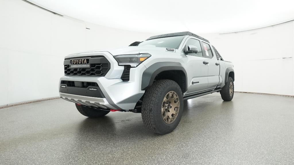 2025 Toyota Tacoma i-FORCE MAX Tacoma Trailhunter