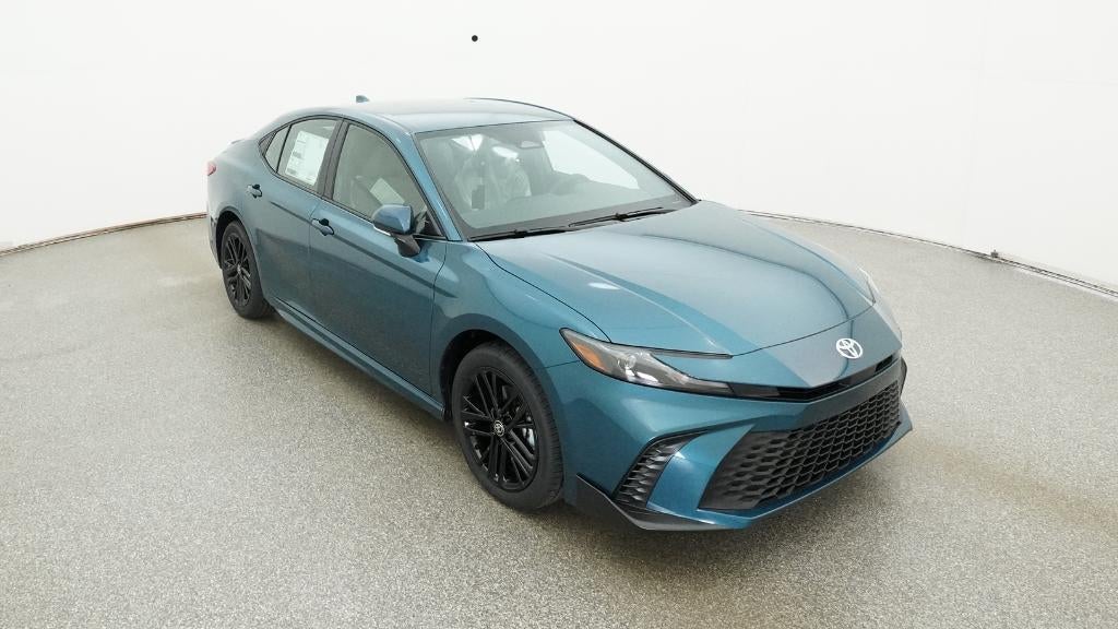 2026 Toyota Camry SE AWD