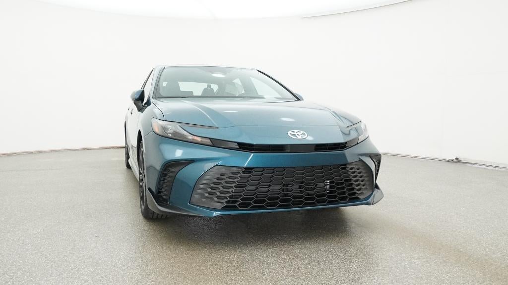 2026 Toyota Camry SE AWD