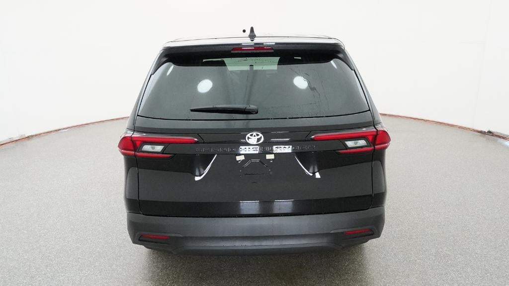 2026 Toyota Grand Highlander LE