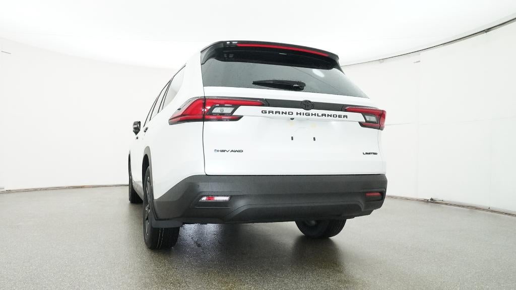 2026 Toyota Grand Highlander Hybrid Nightshade