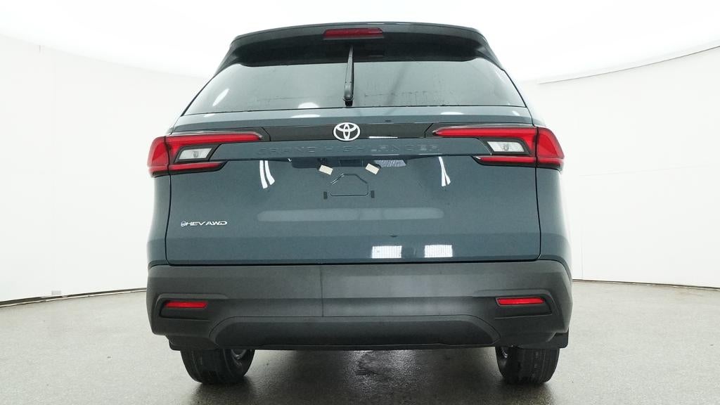 2026 Toyota Grand Highlander Hybrid LE