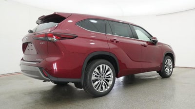 2026 Toyota Highlander Hybrid Platinum