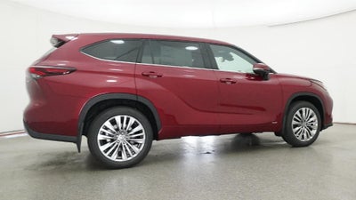 2026 Toyota Highlander Hybrid Platinum