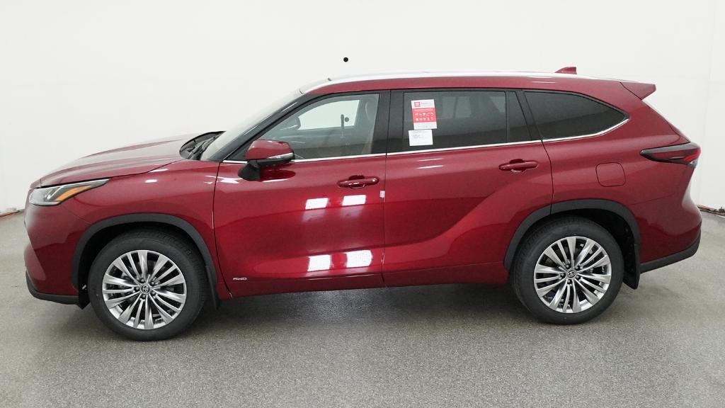 2026 Toyota Highlander Hybrid Platinum