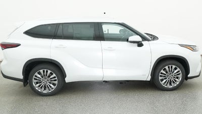 2026 Toyota Highlander Hybrid Platinum