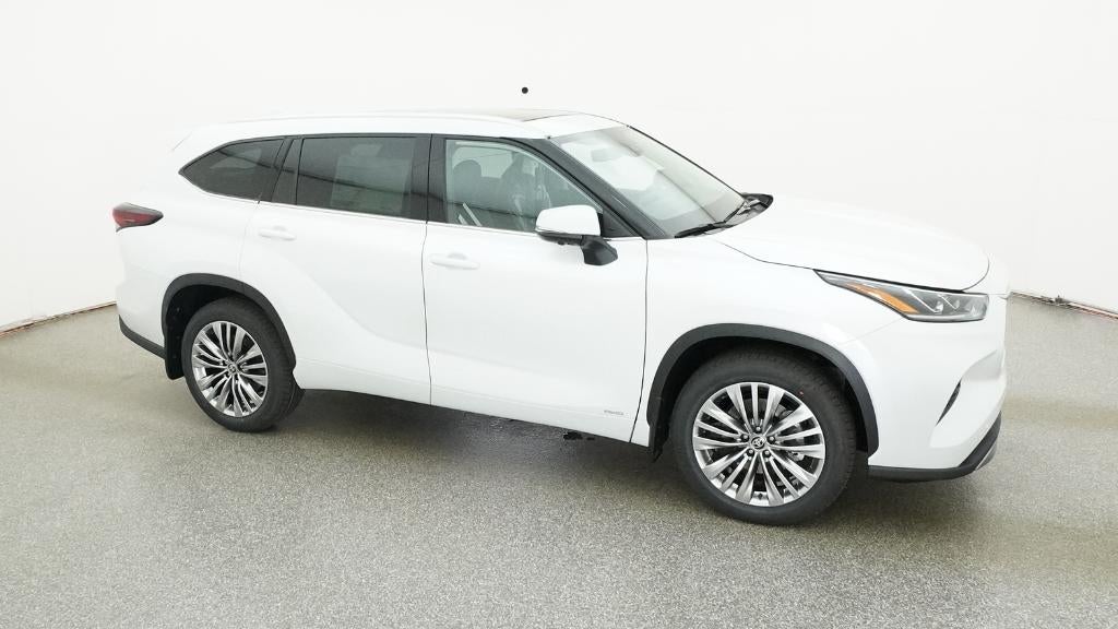 2026 Toyota Highlander Hybrid Platinum