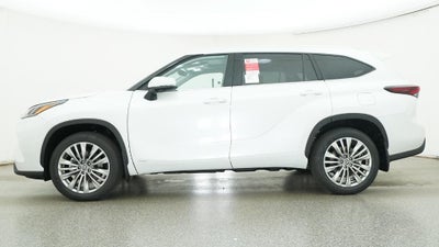 2026 Toyota Highlander Hybrid Platinum
