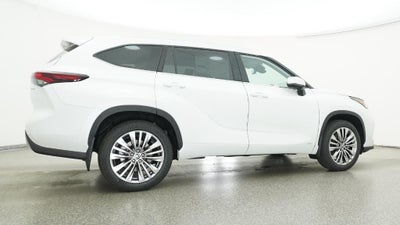 2026 Toyota Highlander Hybrid Platinum