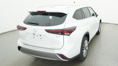 2026 Toyota Highlander Hybrid Platinum