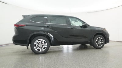 2026 Toyota Highlander Hybrid XLE