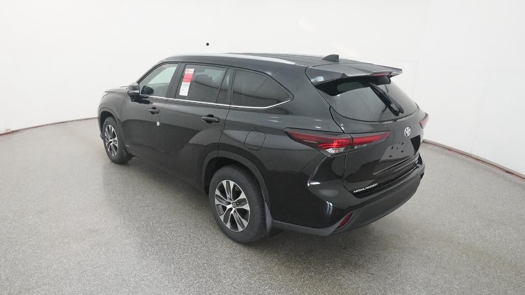 2026 Toyota Highlander Hybrid XLE