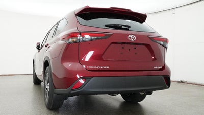 2026 Toyota Highlander XLE
