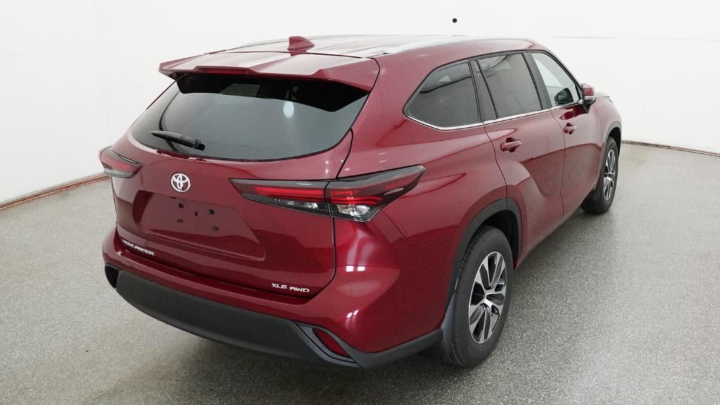 2026 Toyota Highlander XLE