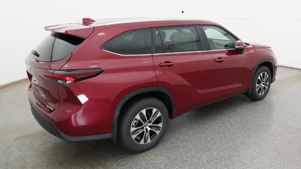 2026 Toyota Highlander XLE
