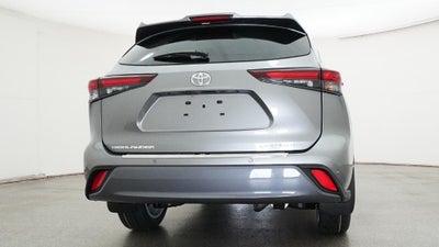 2026 Toyota Highlander Limited