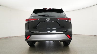 2026 Toyota Highlander Platinum