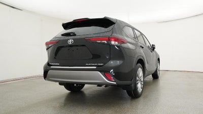 2026 Toyota Highlander Platinum