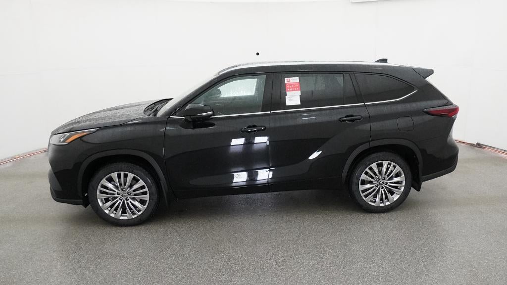 2026 Toyota Highlander Platinum