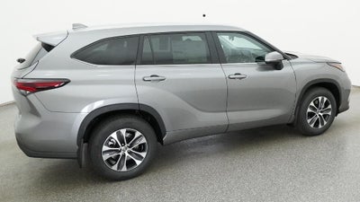 2026 Toyota Highlander XLE