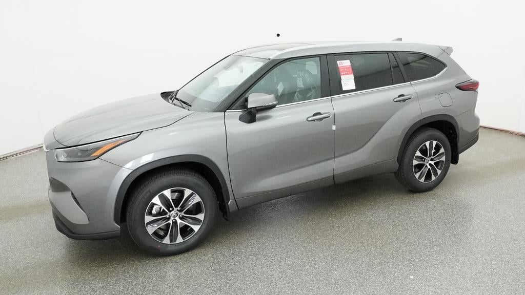 2026 Toyota Highlander XLE
