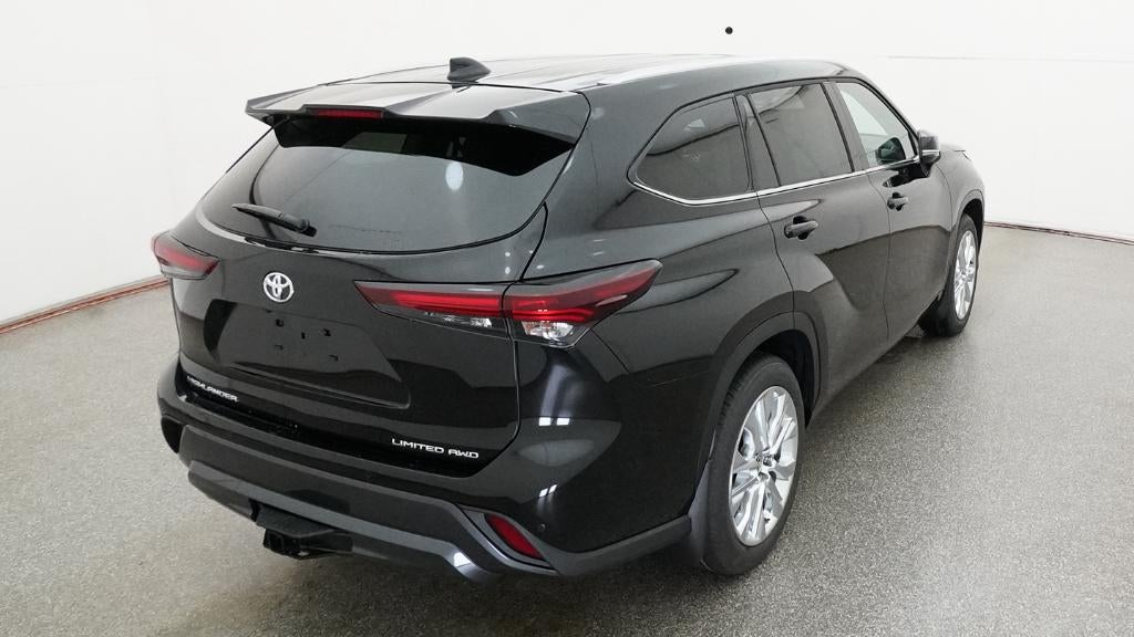 2026 Toyota Highlander Limited