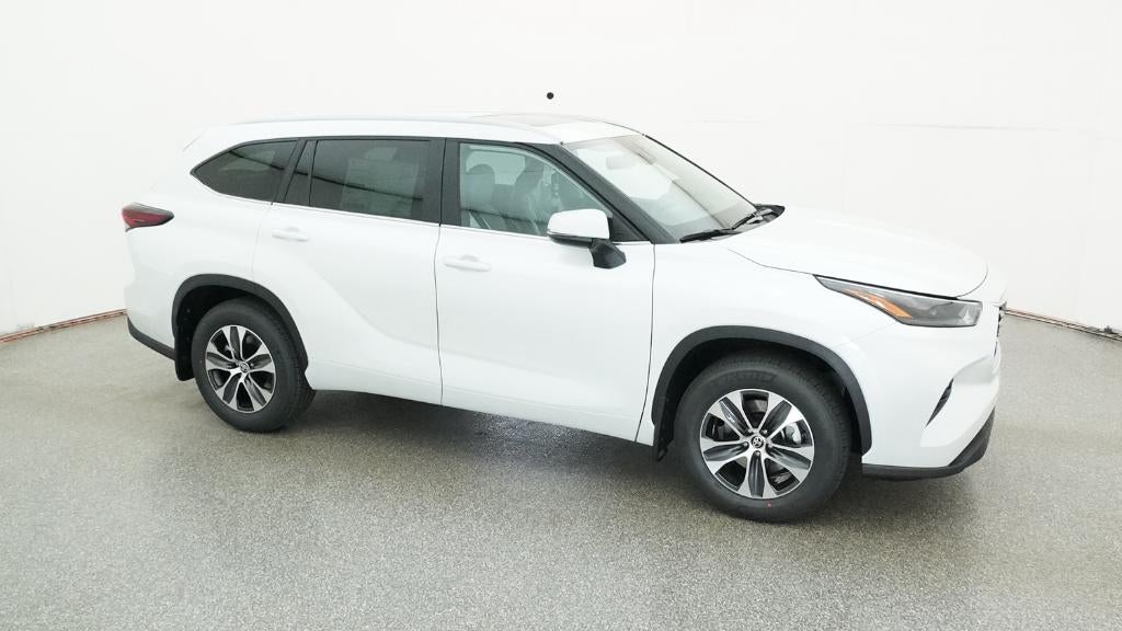 2026 Toyota Highlander XLE
