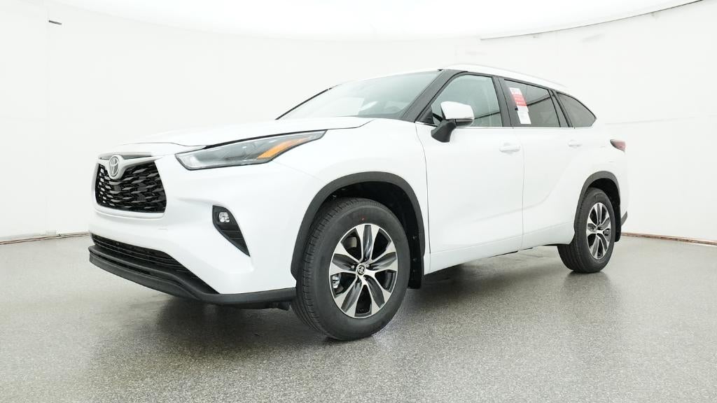 2026 Toyota Highlander XLE