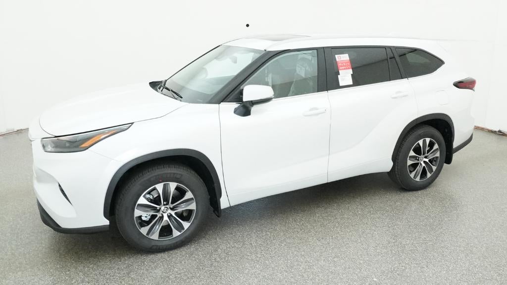 2026 Toyota Highlander XLE