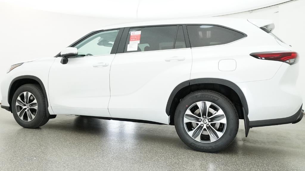 2026 Toyota Highlander XLE