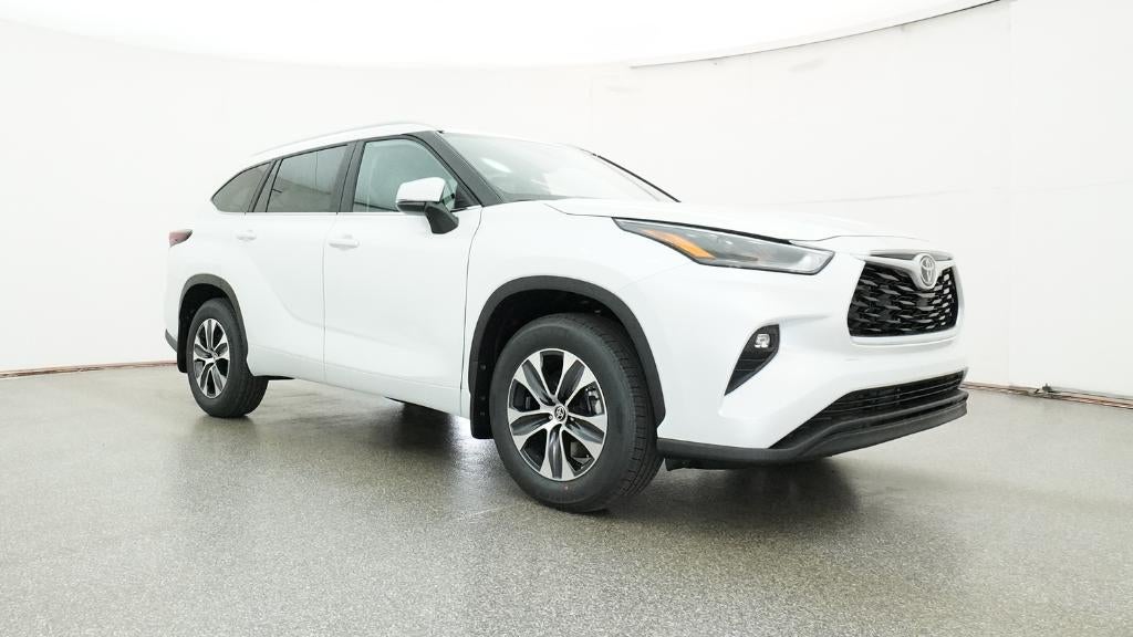 2026 Toyota Highlander XLE