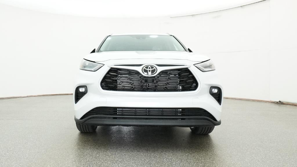 2026 Toyota Highlander XLE