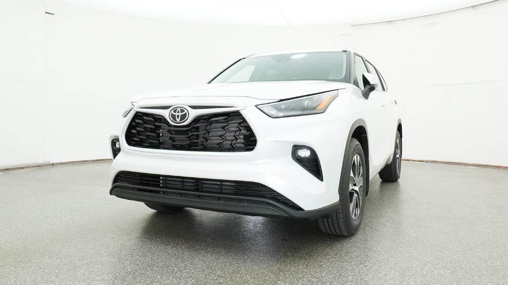 2026 Toyota Highlander XLE