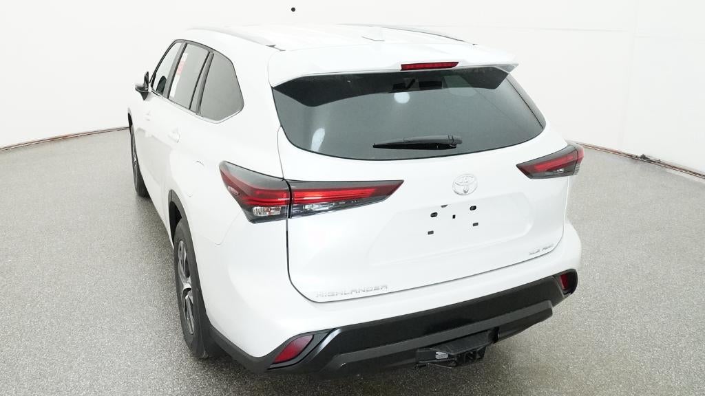 2026 Toyota Highlander XLE