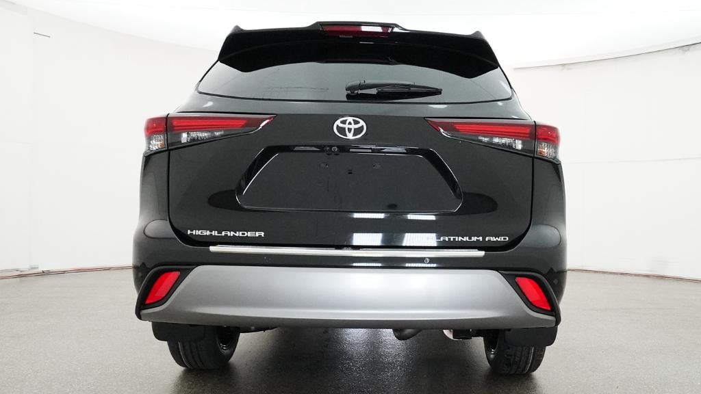2026 Toyota Highlander Platinum