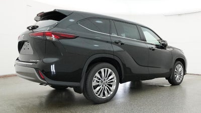 2026 Toyota Highlander Platinum