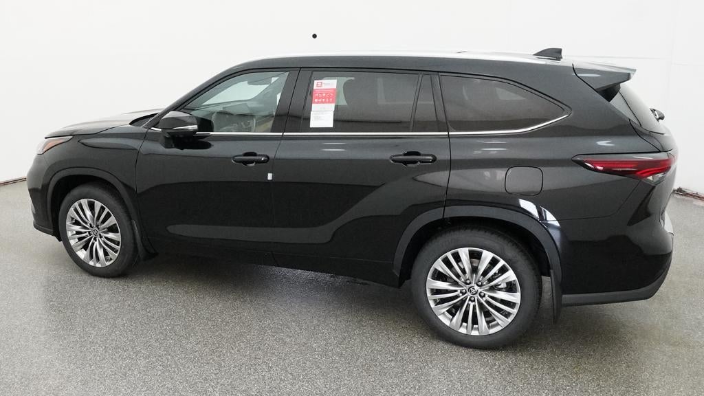 2026 Toyota Highlander Platinum