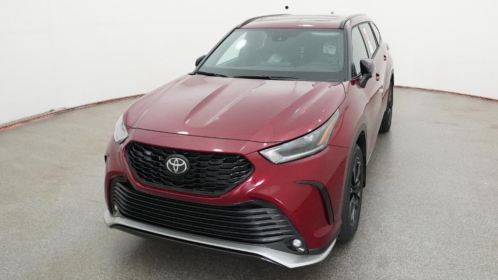 2026 Toyota Highlander XSE