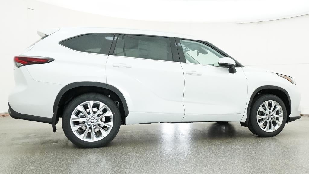 2026 Toyota Highlander Hybrid Limited