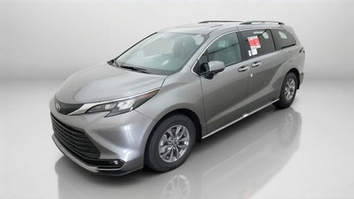 2026 Toyota Sienna XLE