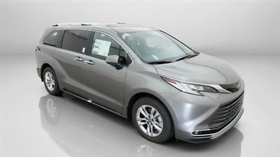 2026 Toyota Sienna Limited