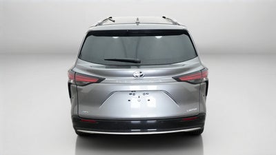 2026 Toyota Sienna Limited