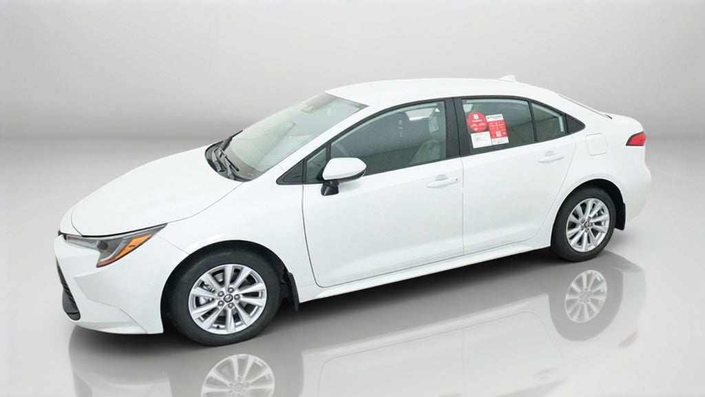 2027 Toyota Corolla LE