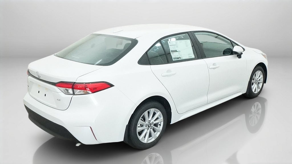 2027 Toyota Corolla LE